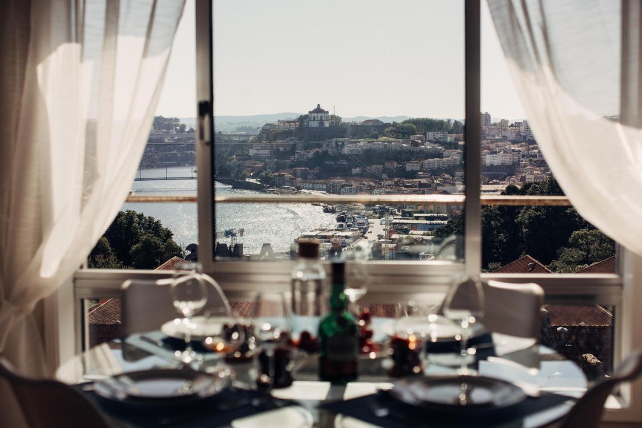 Апартаменты Dourohouse - Luis Bridge Porto Gaia View Вила-Нова-ди-Гая Экстерьер фото