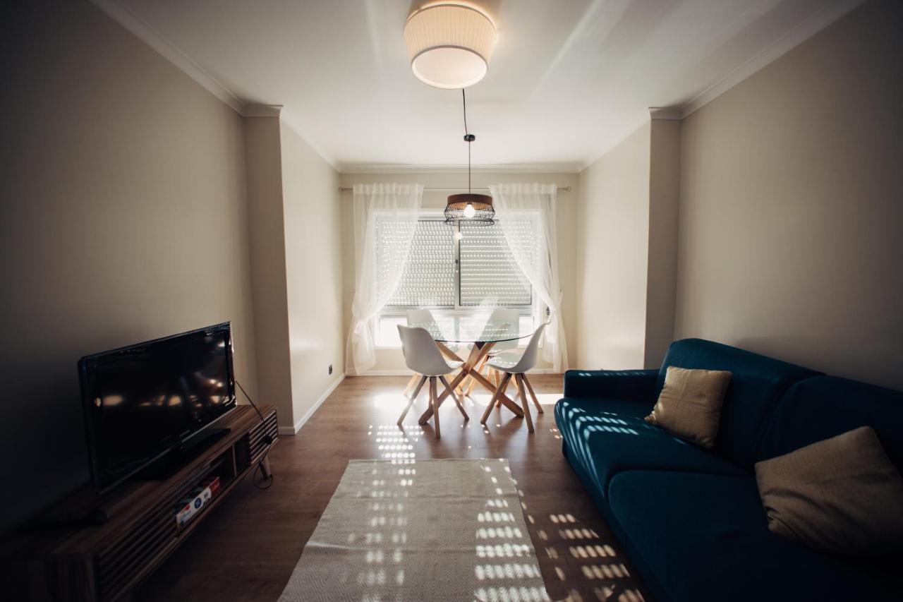 Апартаменты Dourohouse - Luis Bridge Porto Gaia View Вила-Нова-ди-Гая Экстерьер фото